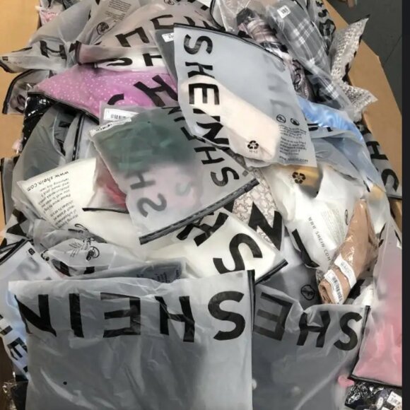 NEW ARRIVAL! SHEIN CLOTHING! - Picture 1 of 10